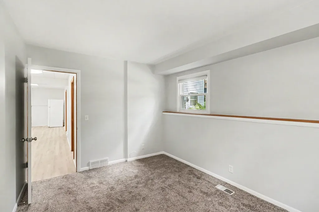 4029 Sunvalley Drive Kalamazoo City MI 49008