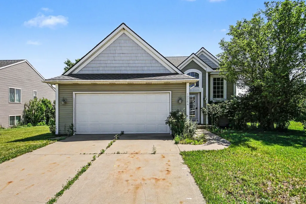 10264 Summerwood Drive Holland Charter Township MI 49464