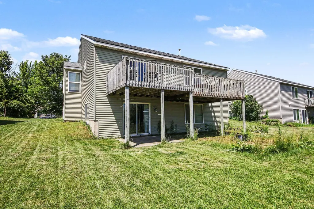 10264 Summerwood Drive Holland Charter Township MI 49464