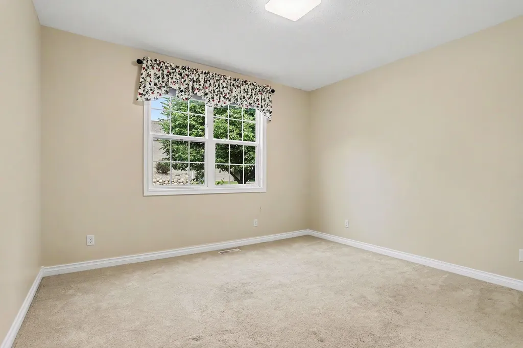 6945 Hunters Creek Comstock Charter Township MI 49048