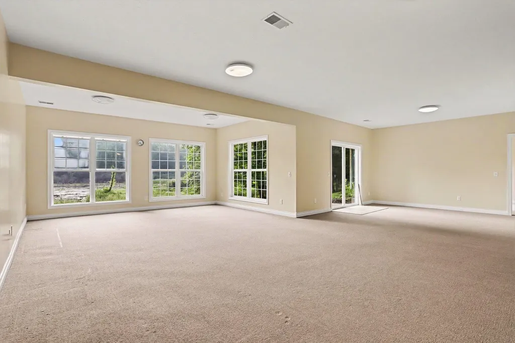 6945 Hunters Creek Comstock Charter Township MI 49048