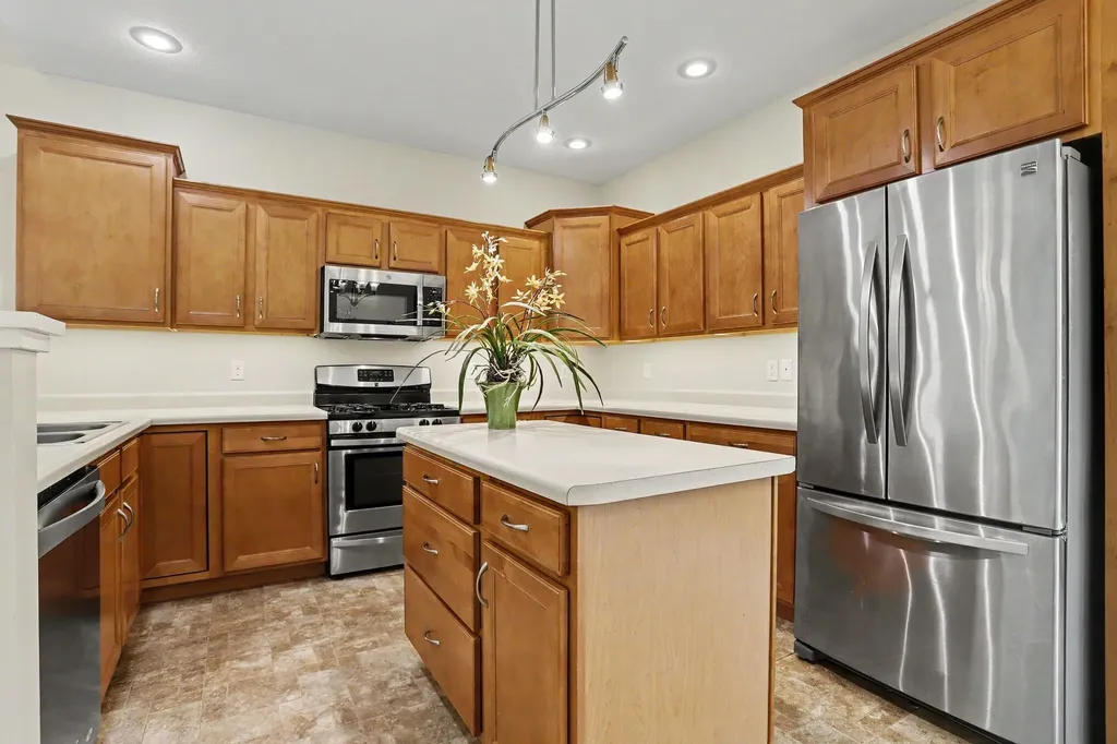 6945 Hunters Creek Comstock Charter Township MI 49048
