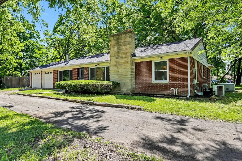 2716 Gull Road Kalamazoo Charter Township MI 49048