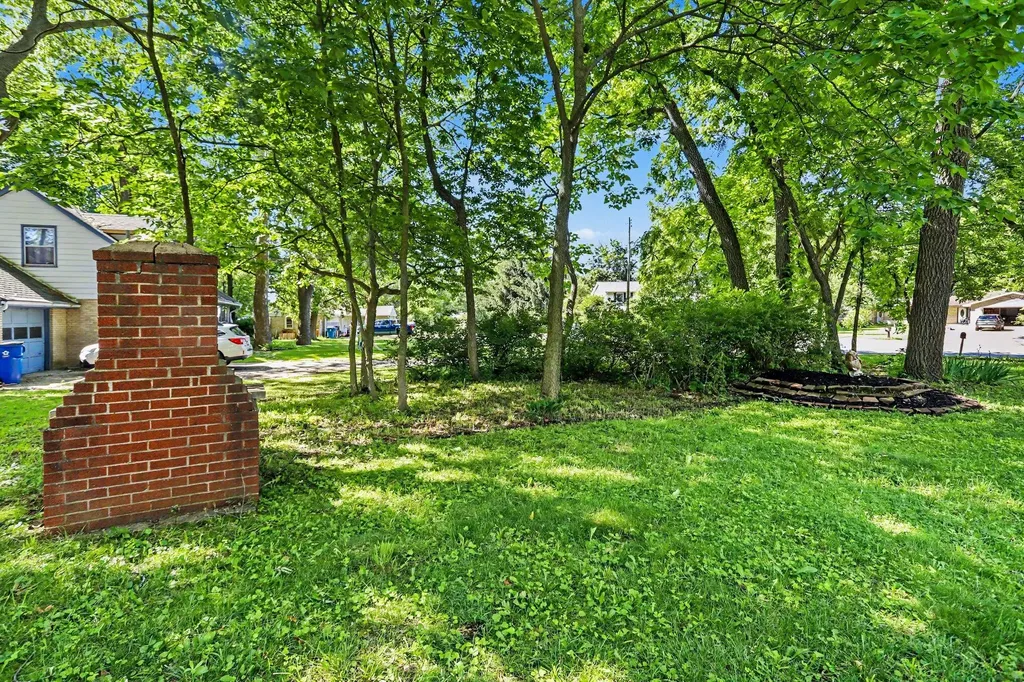 2716 Gull Road Kalamazoo Charter Township MI 49048