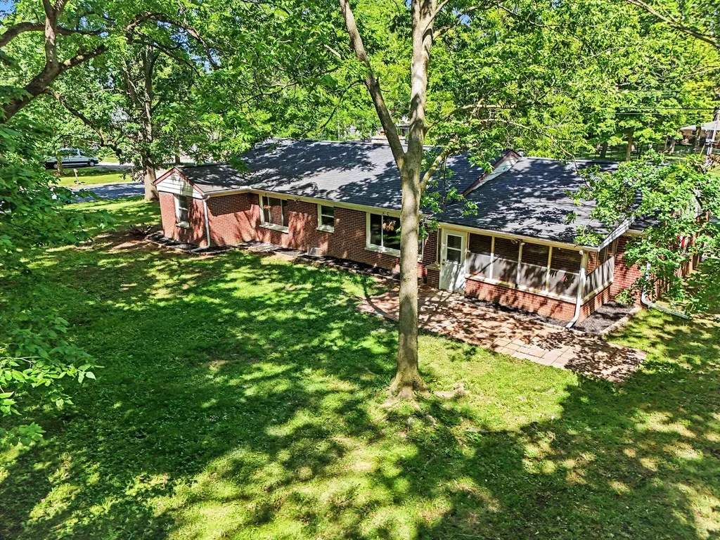 2716 Gull Road Kalamazoo Charter Township MI 49048