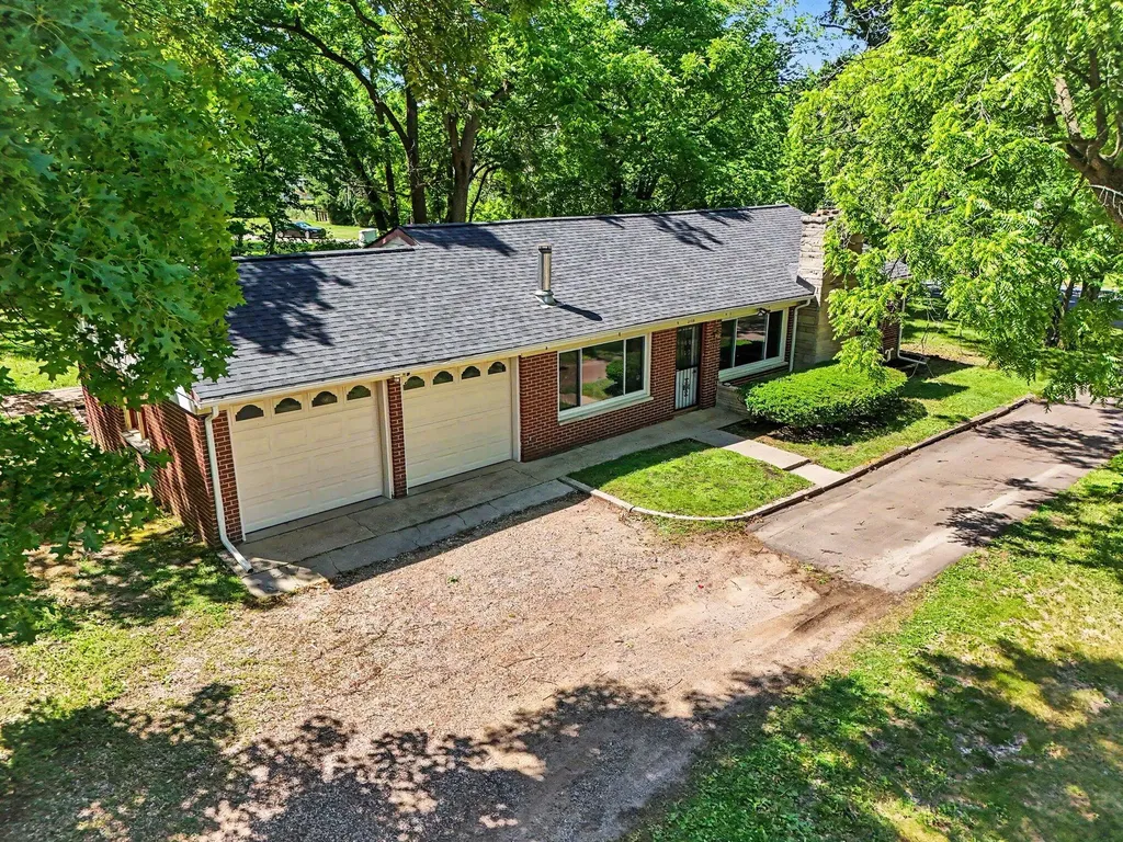 2716 Gull Road Kalamazoo Charter Township MI 49048