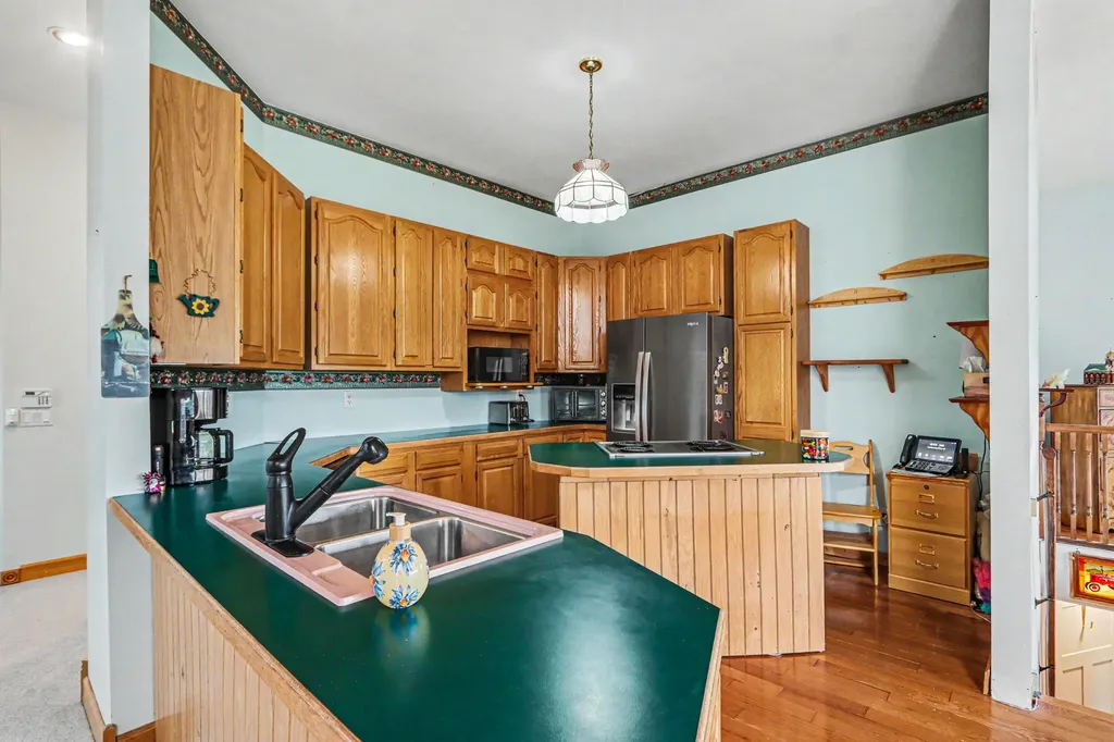 32282 64th Avenue Antwerp Township MI 49065
