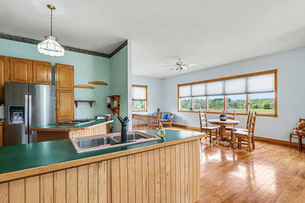 32282 64th Avenue Antwerp Township MI 49065