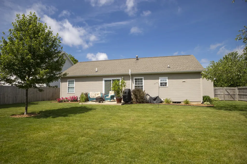 1109 Meadowsweet Lane Vicksburg Village MI 49097