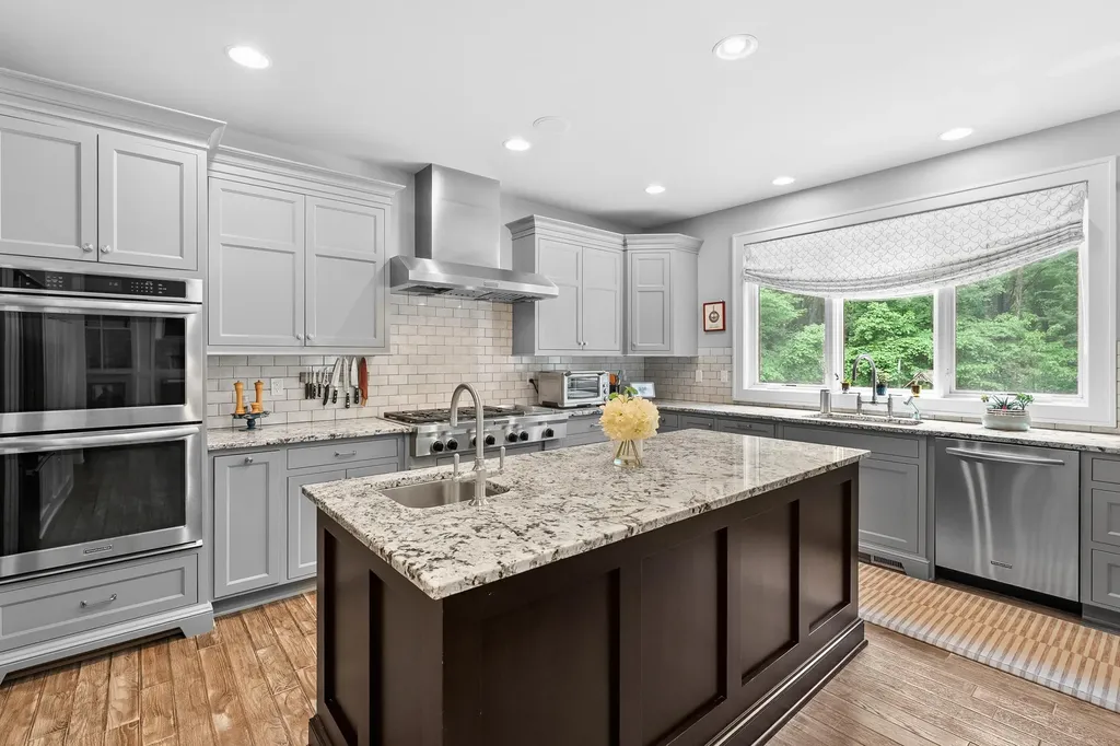 8352 Vinewood Point Texas Charter Township MI 49071