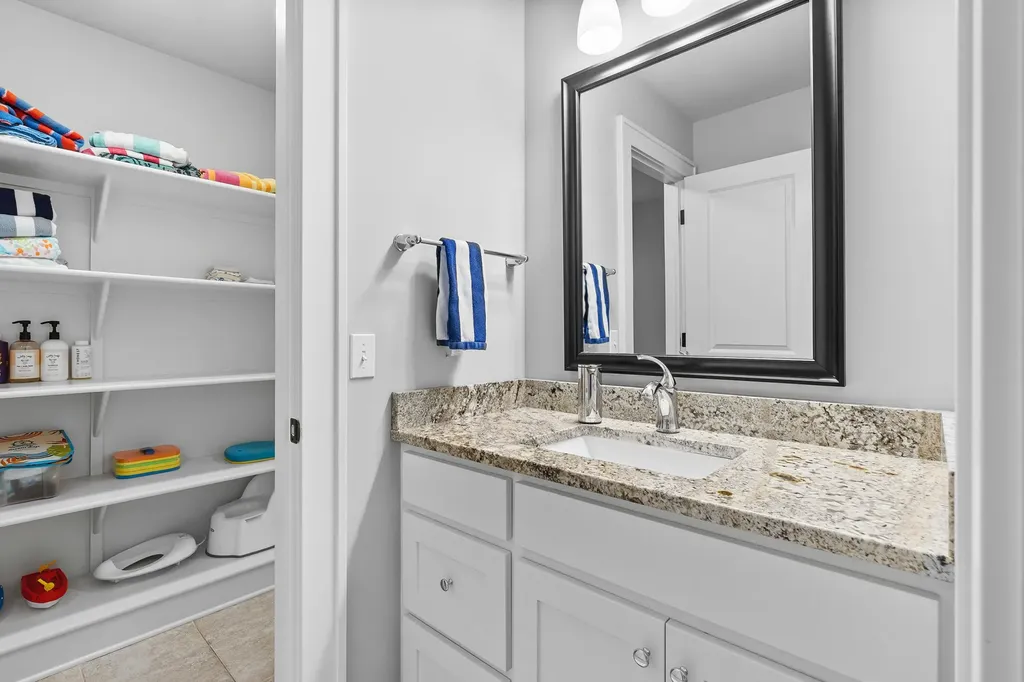 8352 Vinewood Point Texas Charter Township MI 49071