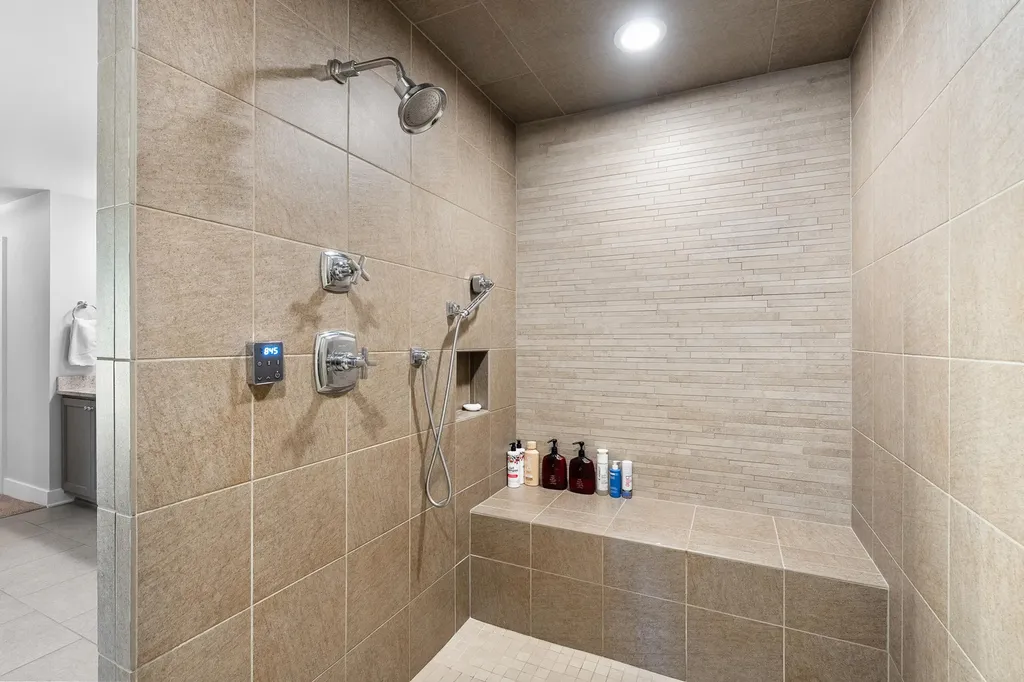 8352 Vinewood Point Texas Charter Township MI 49071