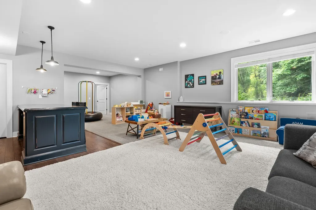 8352 Vinewood Point Texas Charter Township MI 49071