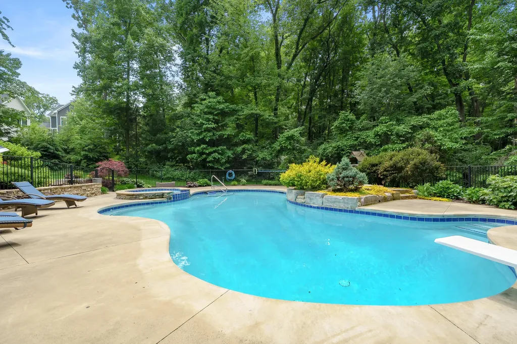 8352 Vinewood Point Texas Charter Township MI 49071