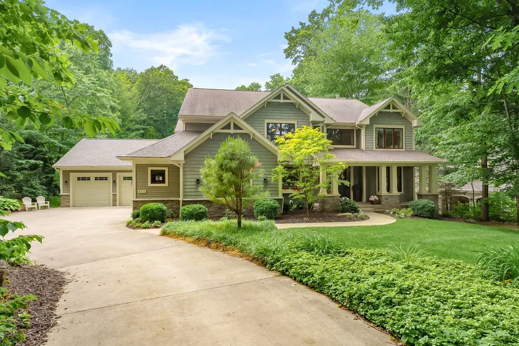 8352 Vinewood Point Texas Charter Township MI 49071