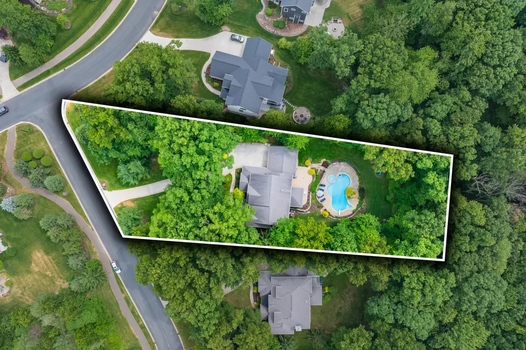 8352 Vinewood Point Texas Charter Township MI 49071