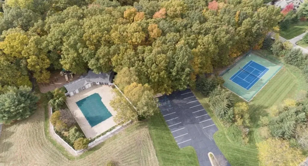 8352 Vinewood Point Texas Charter Township MI 49071