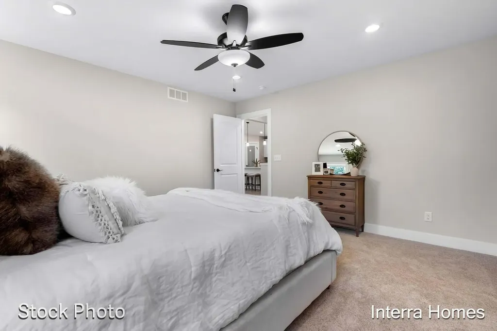 1591 N Village Circle Oshtemo Charter Township MI 49009