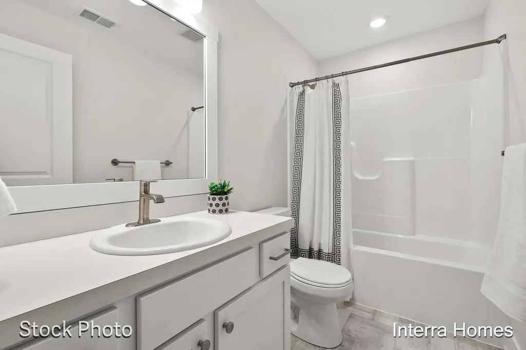 1591 N Village Circle Oshtemo Charter Township MI 49009