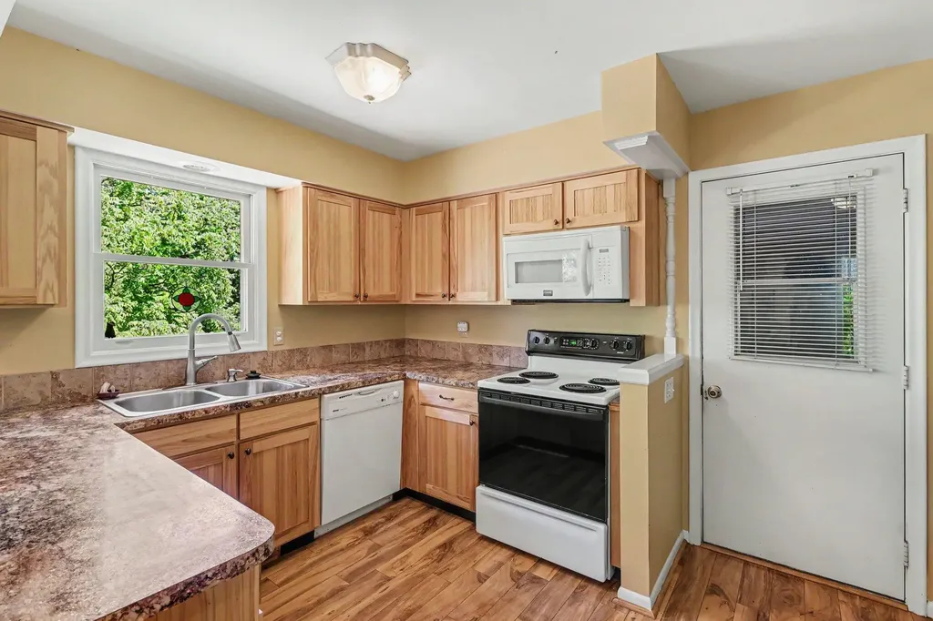 3728 Wedgwood Drive Portage City MI 49024