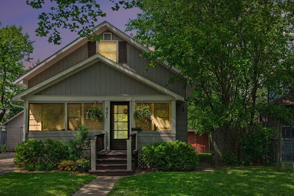 901 Bryant Street Kalamazoo City MI 49001