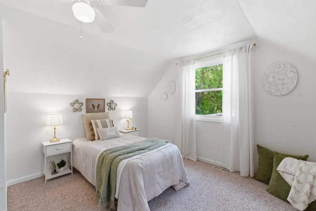 57278 Hamilton Drive Mattawan Village MI 49071
