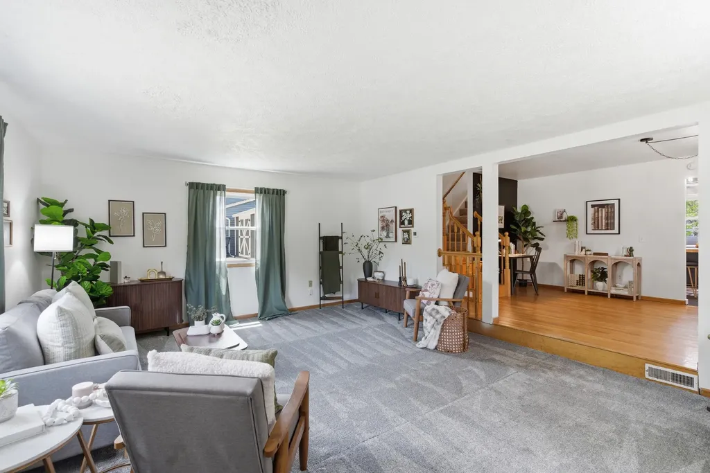 57278 Hamilton Drive Mattawan Village MI 49071