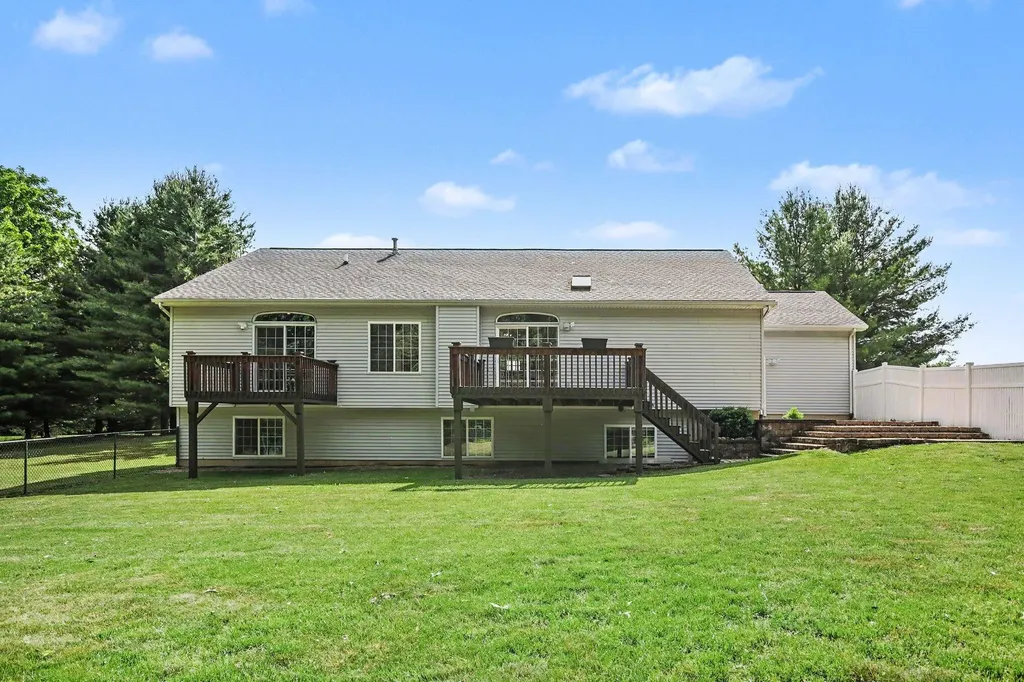 7997 Rolling Meadows Drive Cooper Charter Township MI 49009