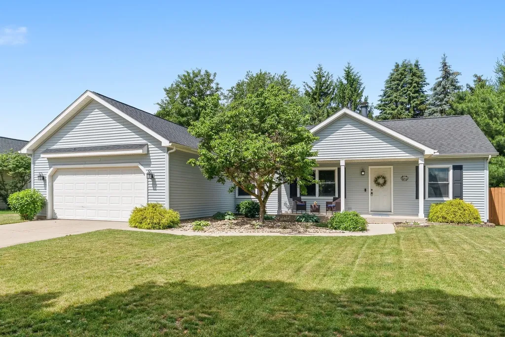 1114 Meadowsweet Lane Schoolcraft Village MI 49097