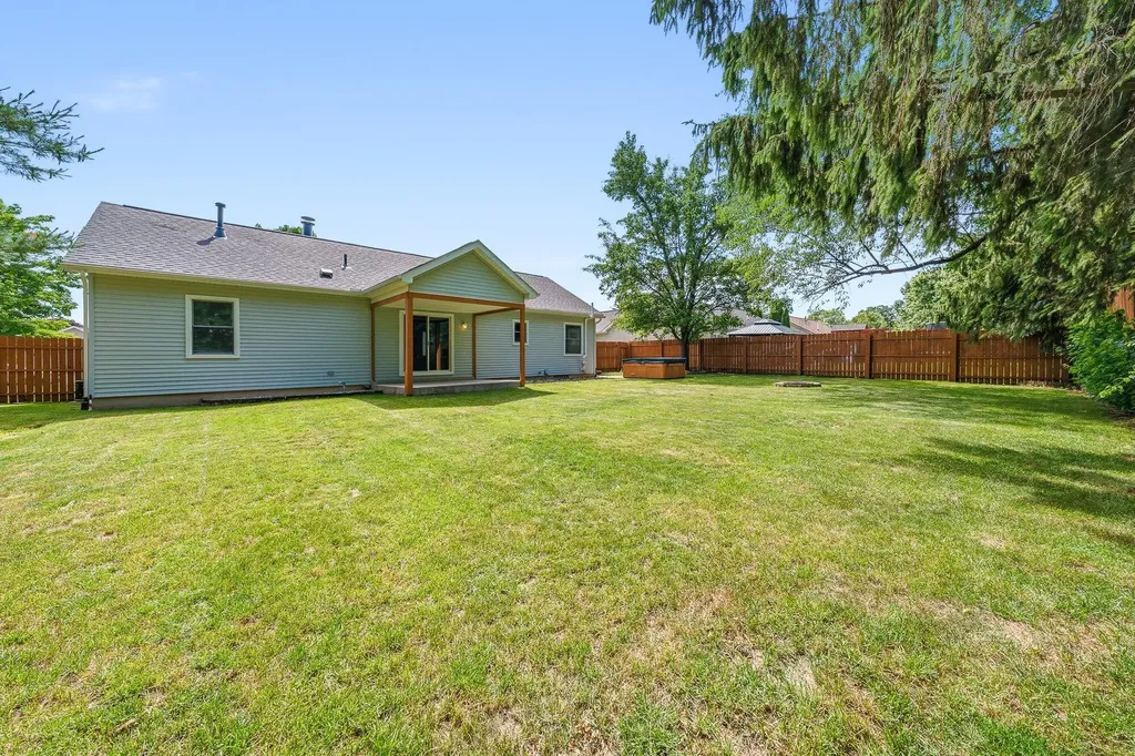1114 Meadowsweet Lane Schoolcraft Village MI 49097