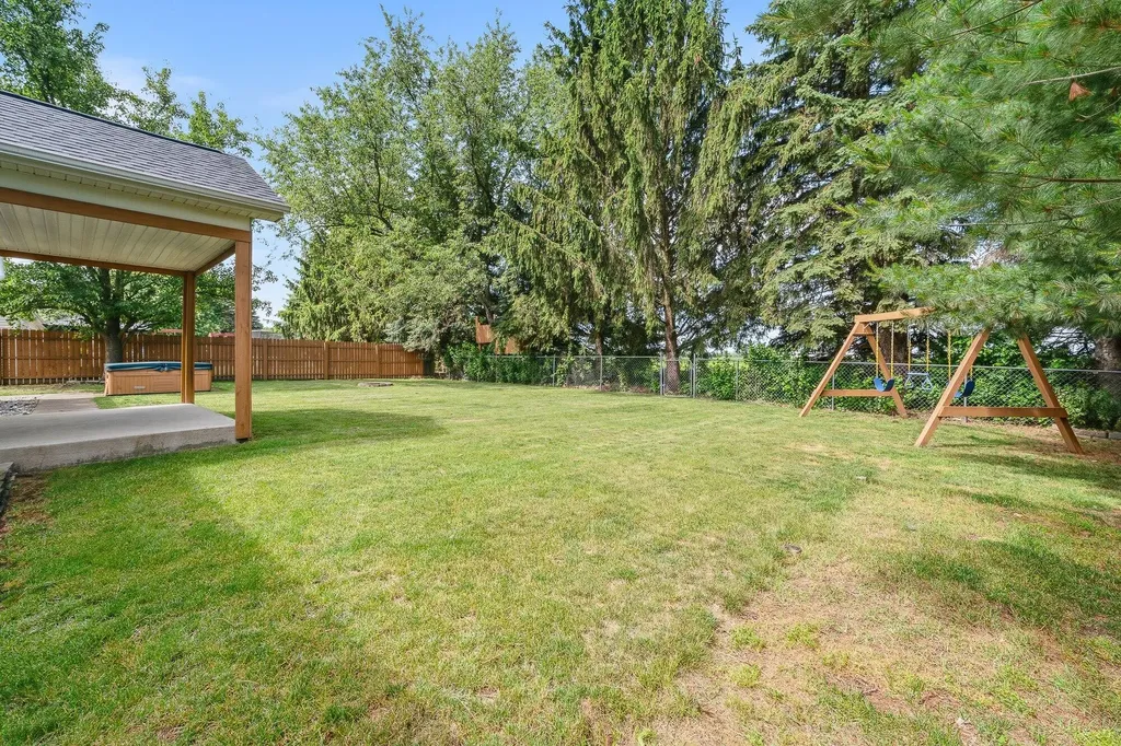 1114 Meadowsweet Lane Schoolcraft Village MI 49097