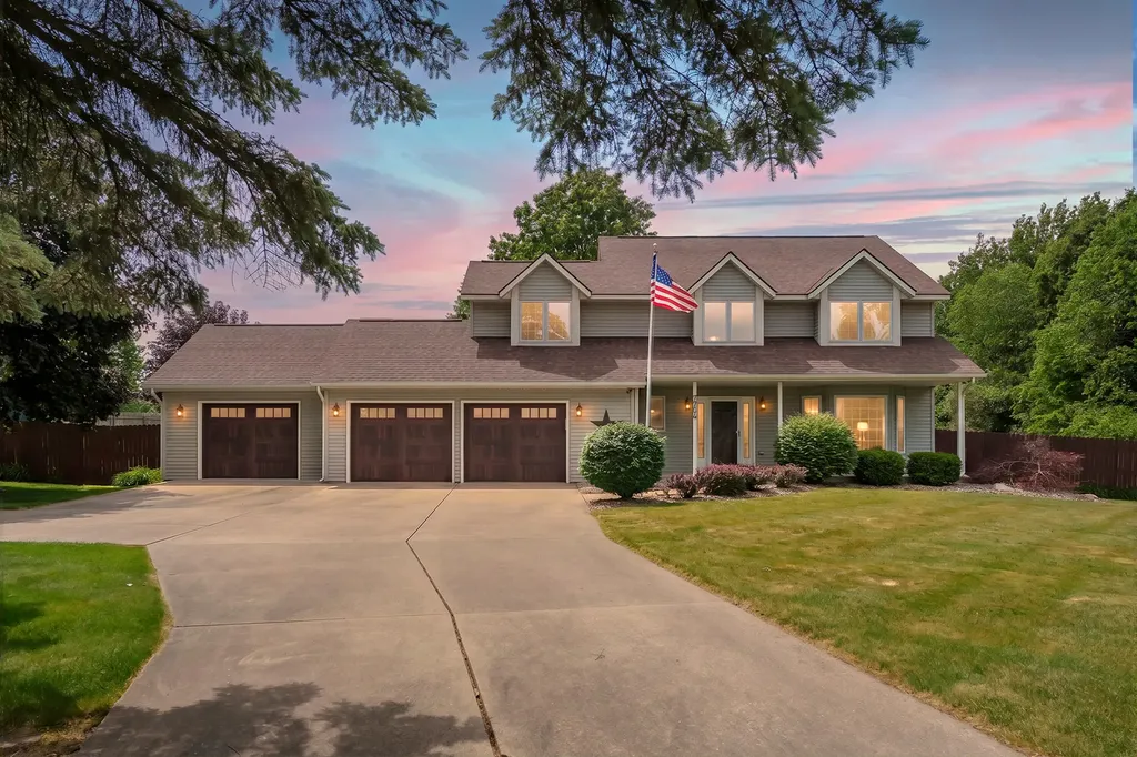 7704 S 10th Street Texas Charter Township MI 49009