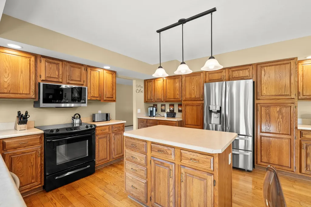 7704 S 10th Street Texas Charter Township MI 49009