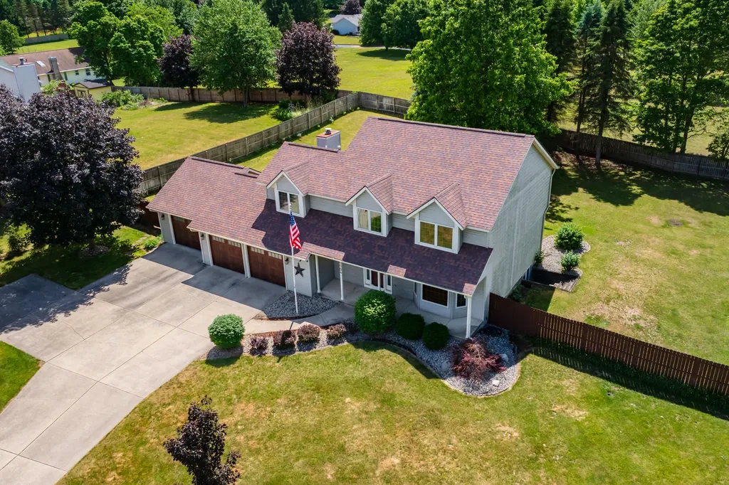 7704 S 10th Street Texas Charter Township MI 49009