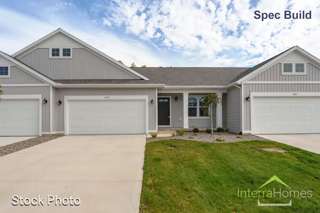 1595 N Village Circle Oshtemo Charter Township MI 49009