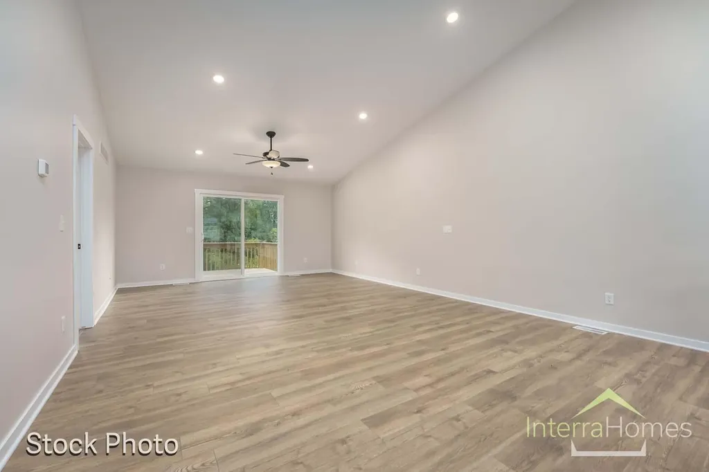 1595 N Village Circle Oshtemo Charter Township MI 49009