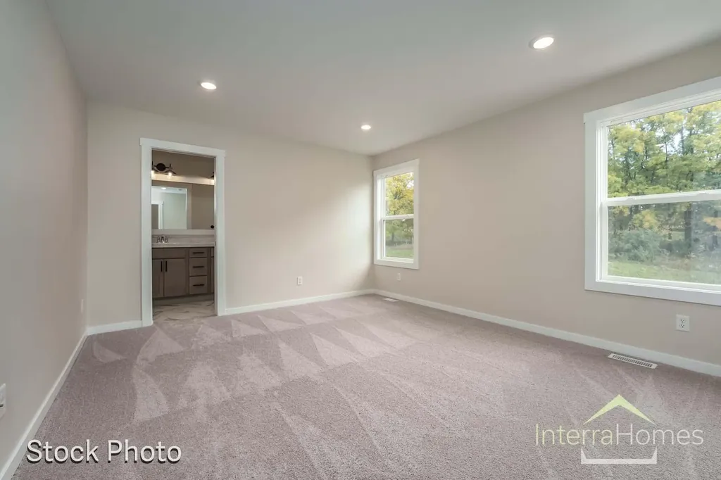 1595 N Village Circle Oshtemo Charter Township MI 49009