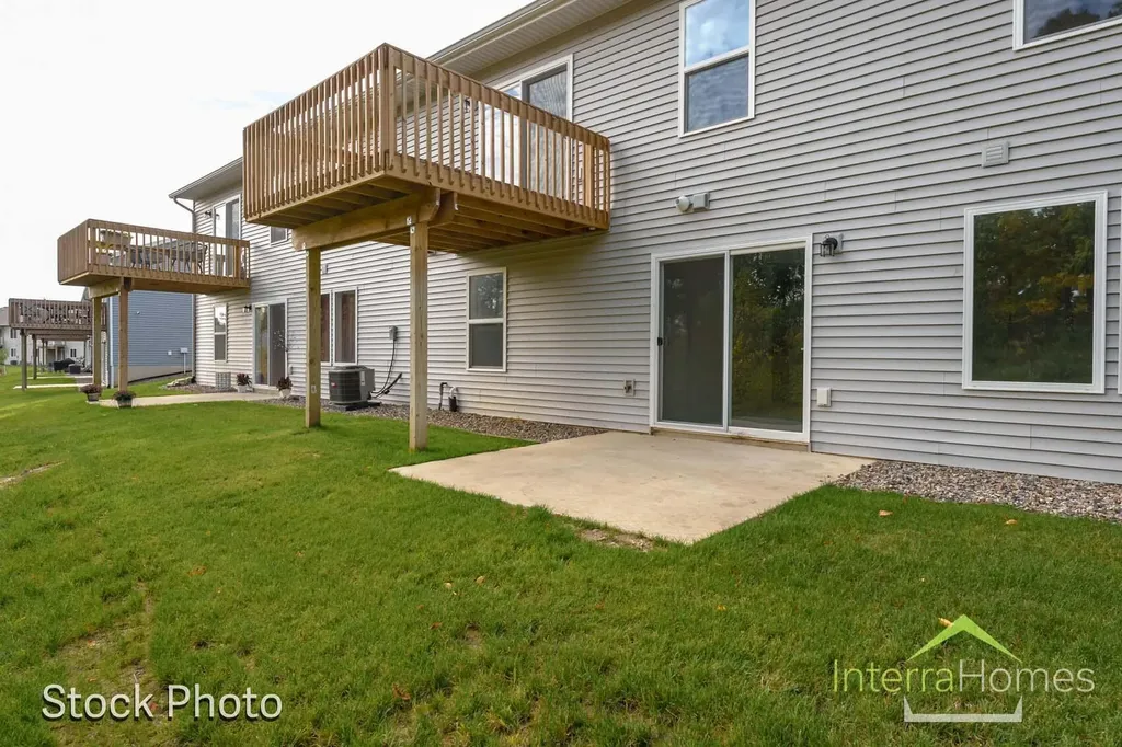 1595 N Village Circle Oshtemo Charter Township MI 49009