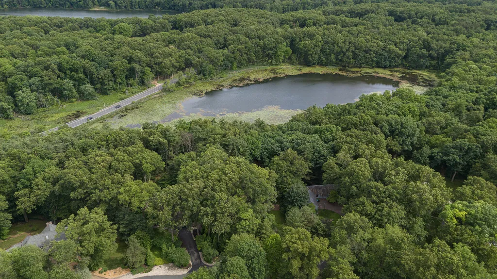 7129 Lakeridge Place Texas Charter Township MI 49009