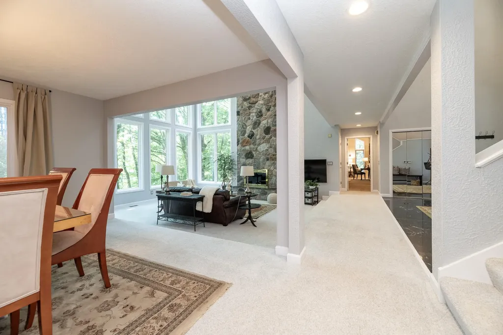 7129 Lakeridge Place Texas Charter Township MI 49009