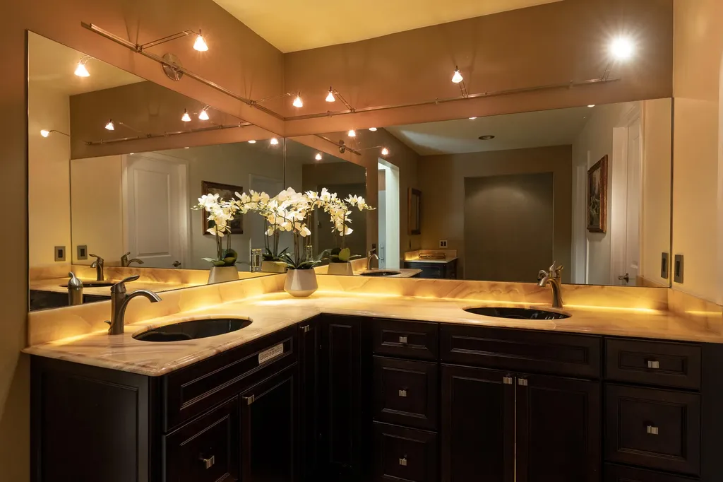 7129 Lakeridge Place Texas Charter Township MI 49009