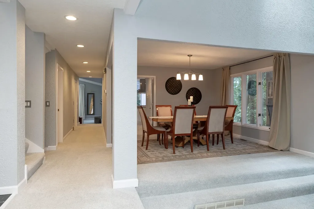 7129 Lakeridge Place Texas Charter Township MI 49009
