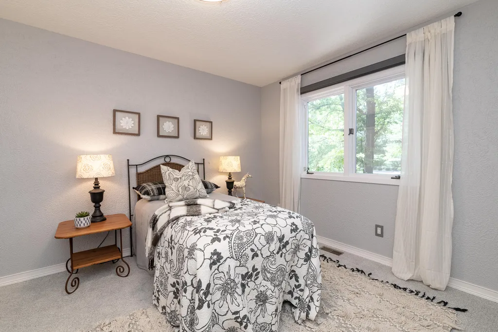 7129 Lakeridge Place Texas Charter Township MI 49009