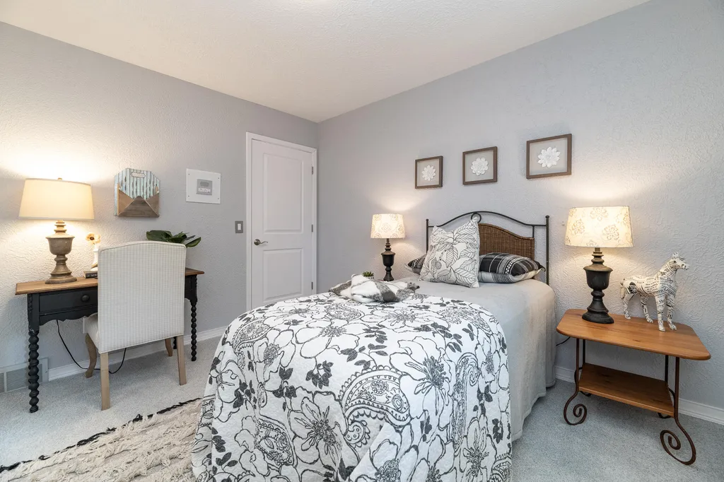 7129 Lakeridge Place Texas Charter Township MI 49009