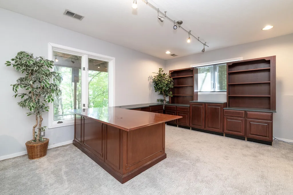 7129 Lakeridge Place Texas Charter Township MI 49009