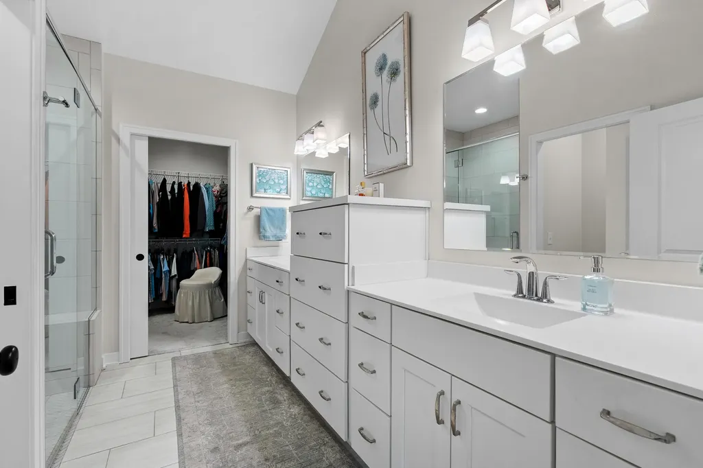 3862 Alianca Terrace Kalamazoo City MI 49006