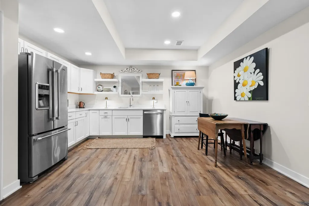 3862 Alianca Terrace Kalamazoo City MI 49006