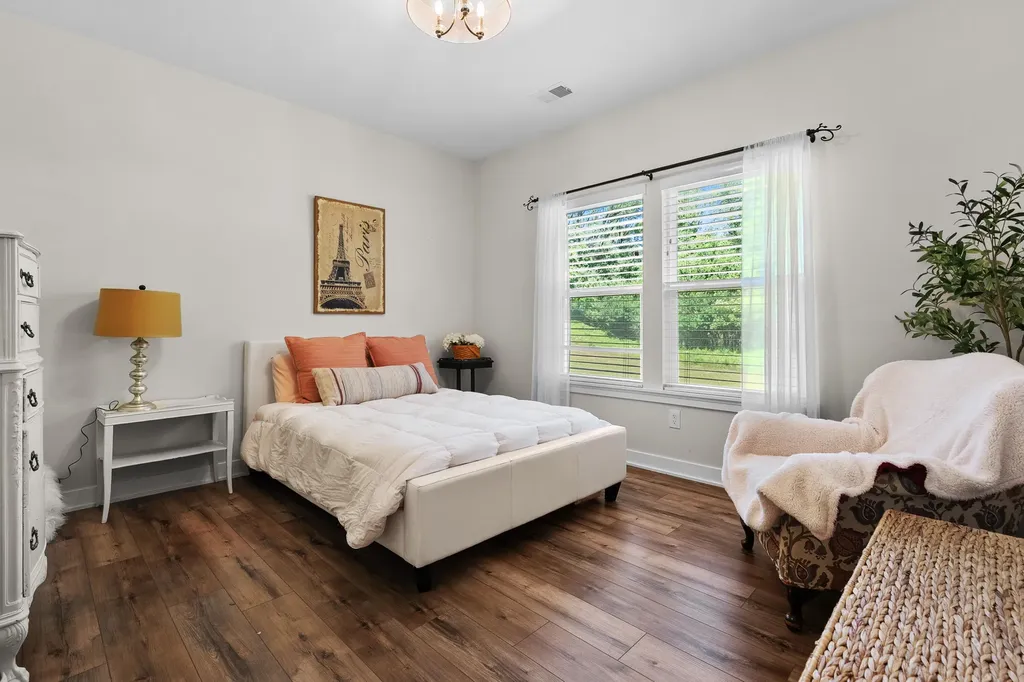3862 Alianca Terrace Kalamazoo City MI 49006
