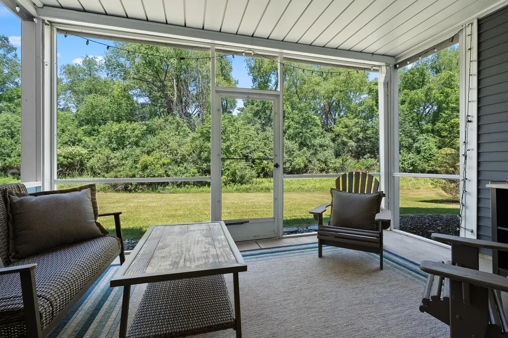 3862 Alianca Terrace Kalamazoo City MI 49006