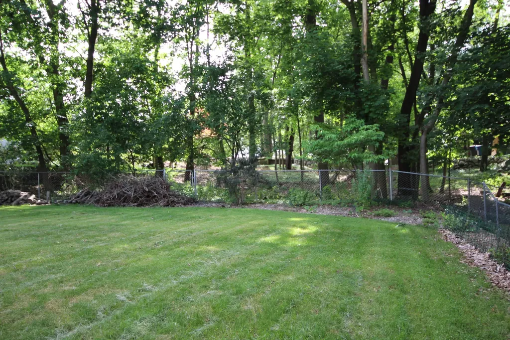 2334 Frederick Avenue Kalamazoo City MI 49008